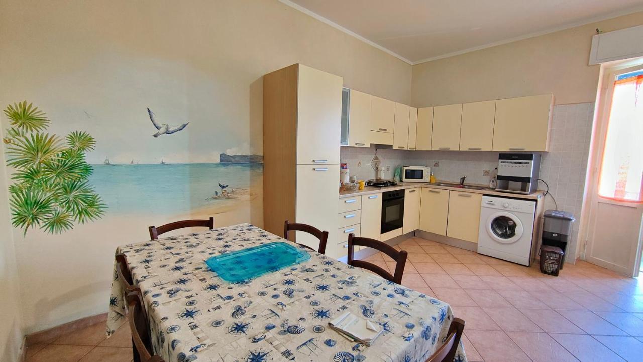 Elisart 2 Bed & Breakfast Alghero Exterior photo